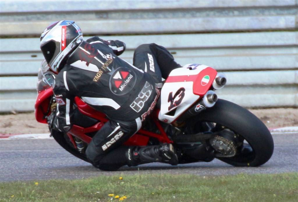René Prang har mulighed for at genvinde DM i Classic Superbike.
(Foto: Erling Prang)
